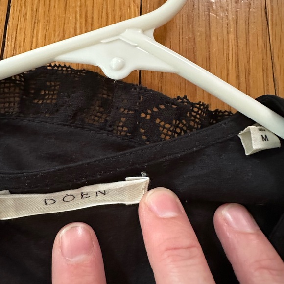 Doen Top, EUC - Picture 2 of 4